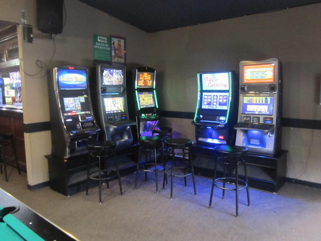Battlefords Inn Север Батлфорд Экстерьер фото